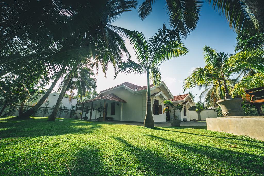 Sisikirana Villa Unawatuna Buitenkant foto